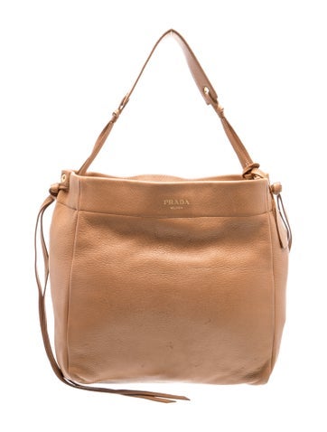 Vitello Daino Leather Tote