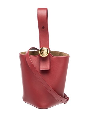Leather LOEWE Pebble Mini 2025