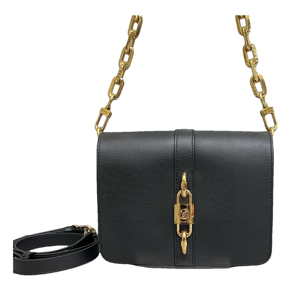 Louis Vuitton Leather handbag