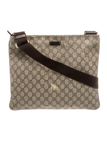 GG Supreme Shoulder Bag