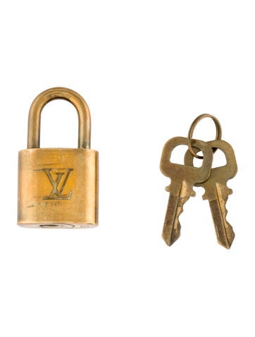LV Monogram Estrela
