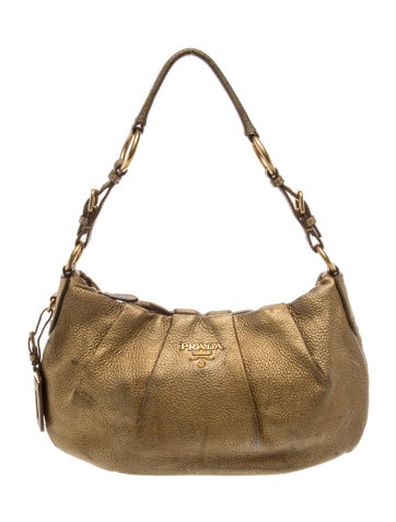 Vitello Daino Leather Skipper Medium