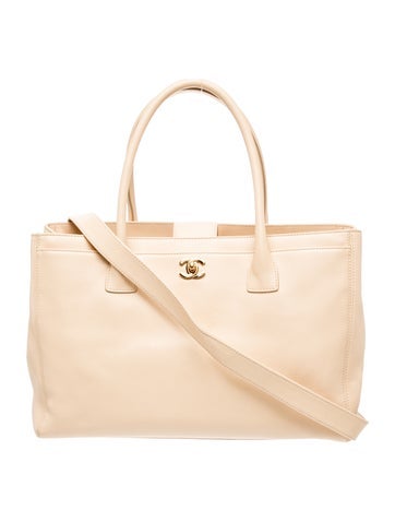 Medium Executive Cerf Tote
