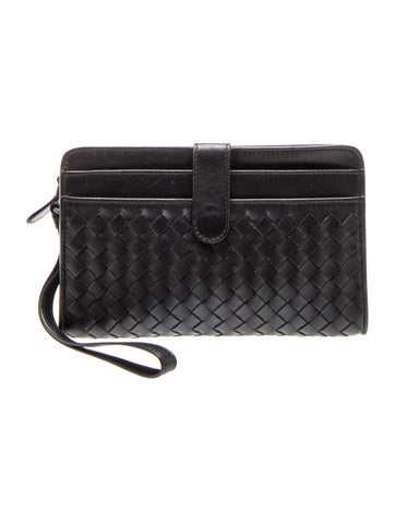 Intrecciato Shoulder Bag