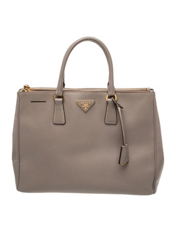 Saffiano Leather Galleria Double Zip Large