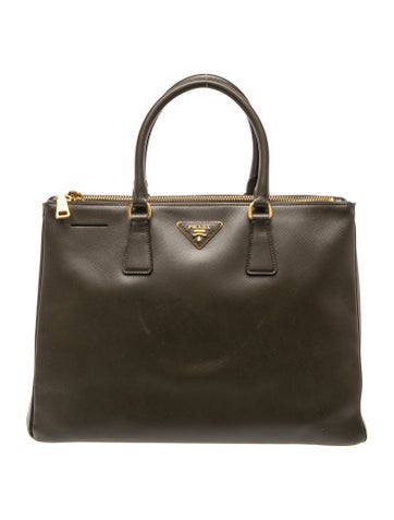 Signature Galleria Double Zip Large