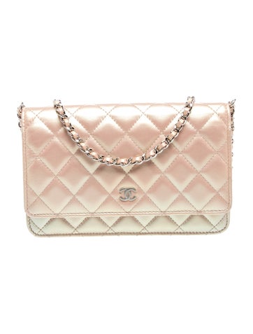 Classic Iridescent Wallet On Chain