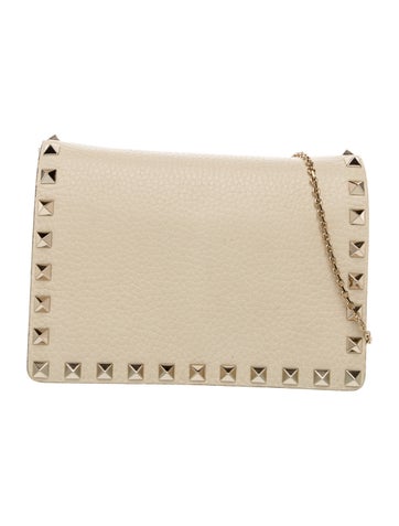 Rockstud Clutch