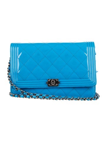 Boy Wallet On Chain