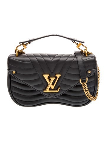 Leather New Wave Chain Bag PM