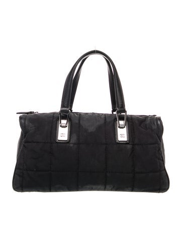 Square Stitch CC Handle Bag