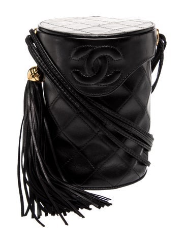Quilted Tassel Bucket Bag