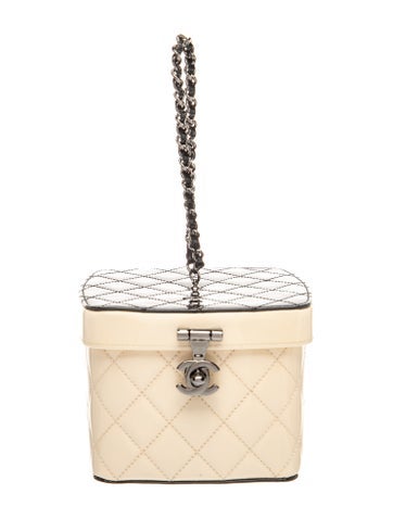 CC Patent Cosmetic Minaudière
