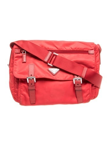 Tessuto Shoulder Bag Medium