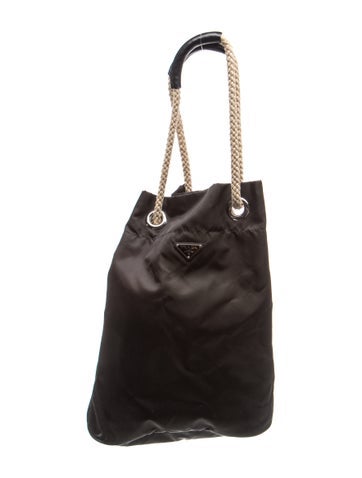 Enameled Metal Triangle Re-Nylon Mariner Bucket Bag