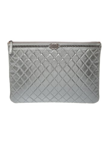 Large Boy Chain Around  O-Case