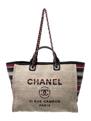 Medium Deauville Shopping Tote