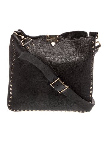 Rockstud Garavani Grained Leather Rockstud Medium