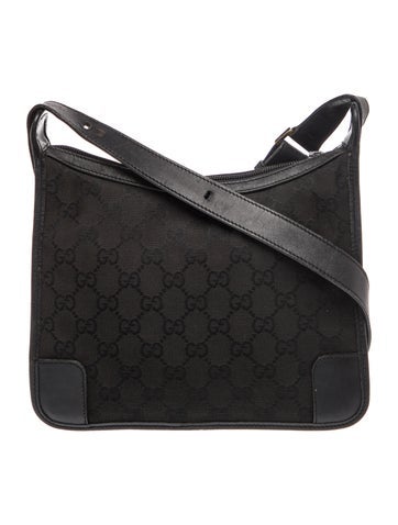 GG Canvas Shoulder Bag