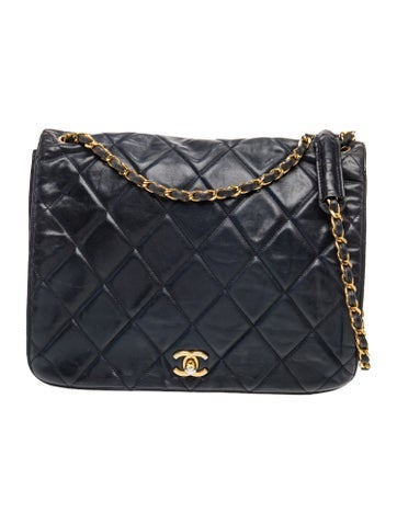 Quilted CC Shoulder Bag