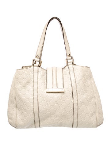 Interlocking G Guccissima Medium