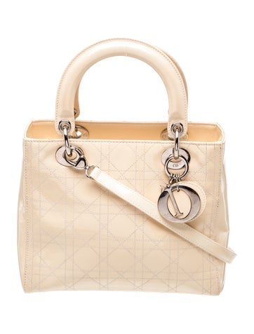 Cannage Lady Dior Medium