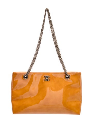 Patent CC Reissue Chain Bag