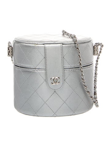 Quilted Round Vanity Case