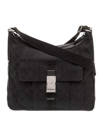 GG Canvas Shoulder Bag