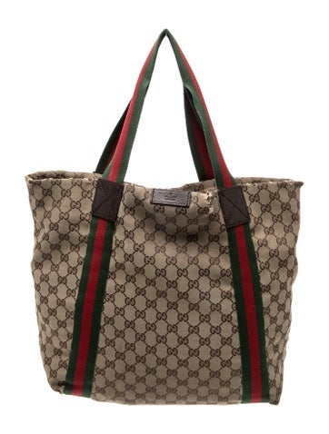 GG Canvas Shoulder Bag