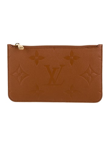 Monogram Giant Neverfull Pouch