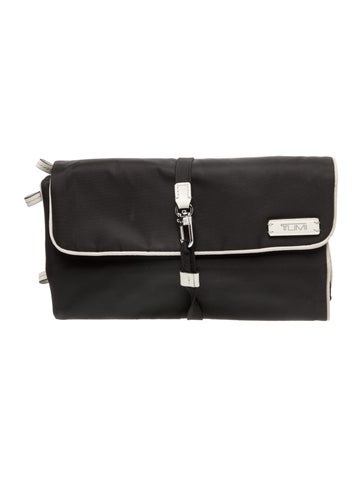 Nylon Clutch