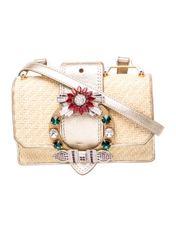 Raffia Lady