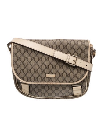 GG Supreme Messenger Bag