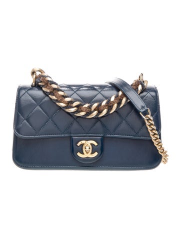 Paris-Cosmopolite Straight-Lined Flap Bag