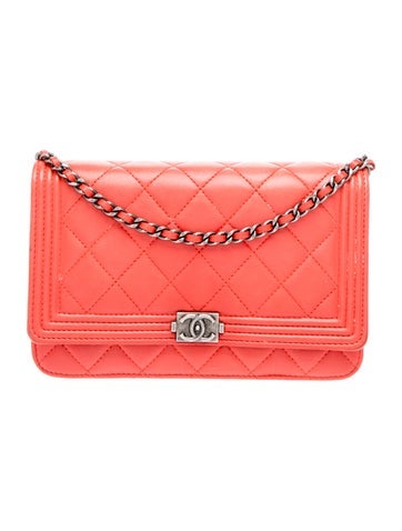 Boy Wallet On Chain
