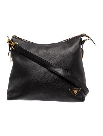 Vitello Daino Leather Messenger Bag