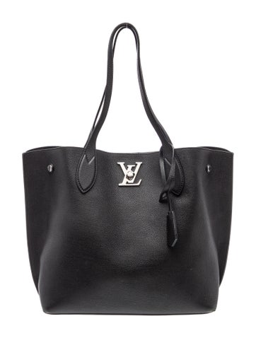 LV Monogram Lockme Go