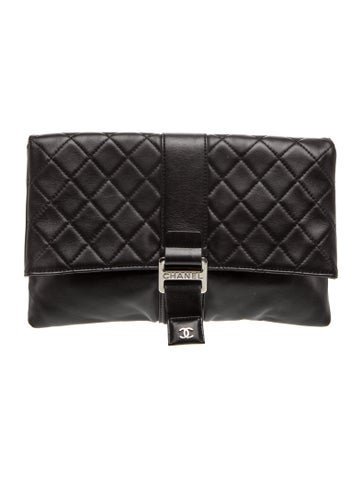 Quilted Grip Clutch