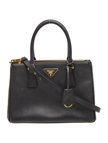 Saffiano Leather Galleria Double Zip Small