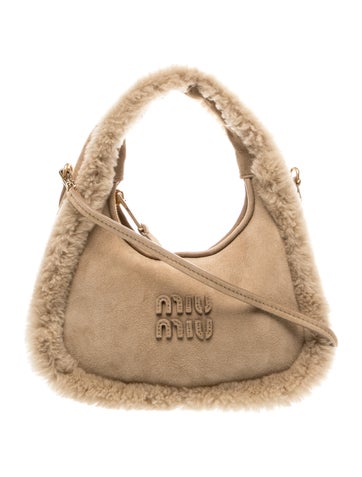 Suede Wander