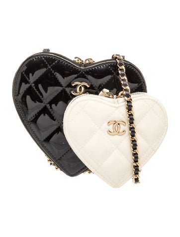 Double Heart Clutch w/ Chain