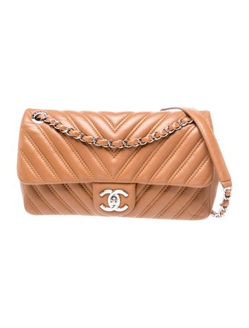Medium Chevron Single Flap Bag