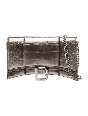 Embossed Leather Hourglass 2023