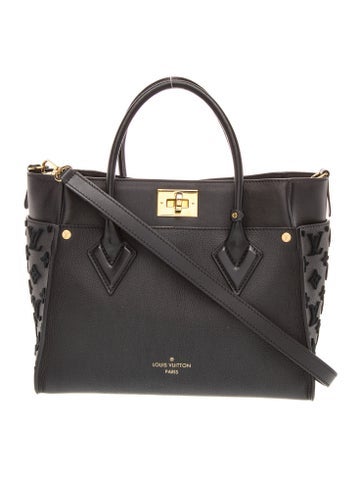 Monogram On My Side MM