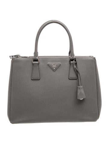 Saffiano Leather Galleria Double Zip Large