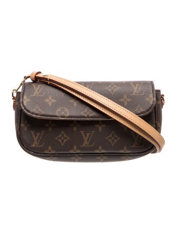 LV Monogram Ivy