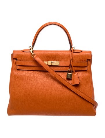 Clemence Kelly II Retourne 35