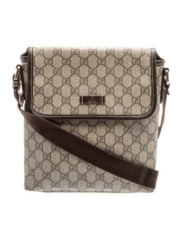GG Supreme Shoulder Bag