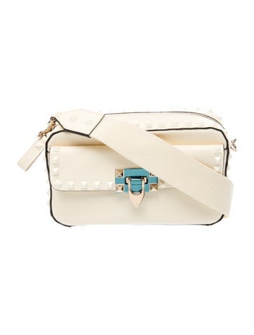 Leather Rockstud Medium